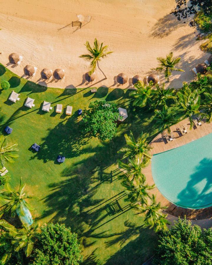 Lux* Grand Gaube Resort & Villas Luaran gambar Aerial view of the beach at the Four Seasons Resort