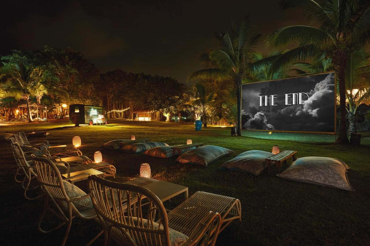 Lux* Grand Gaube Resort & Villas Luaran gambar The End