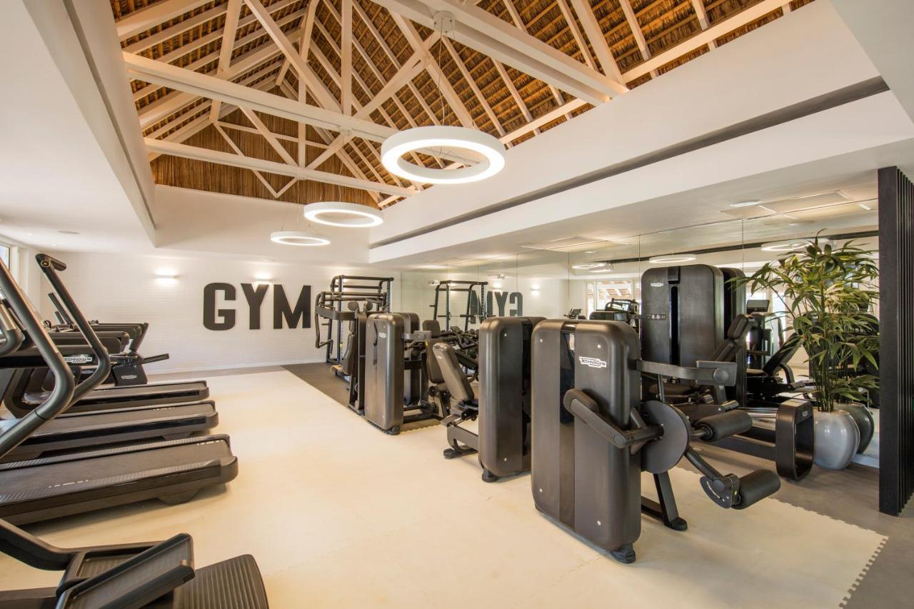 Lux* Grand Gaube Resort & Villas Luaran gambar The gym at the 5 * Hotel in the heart of the city
