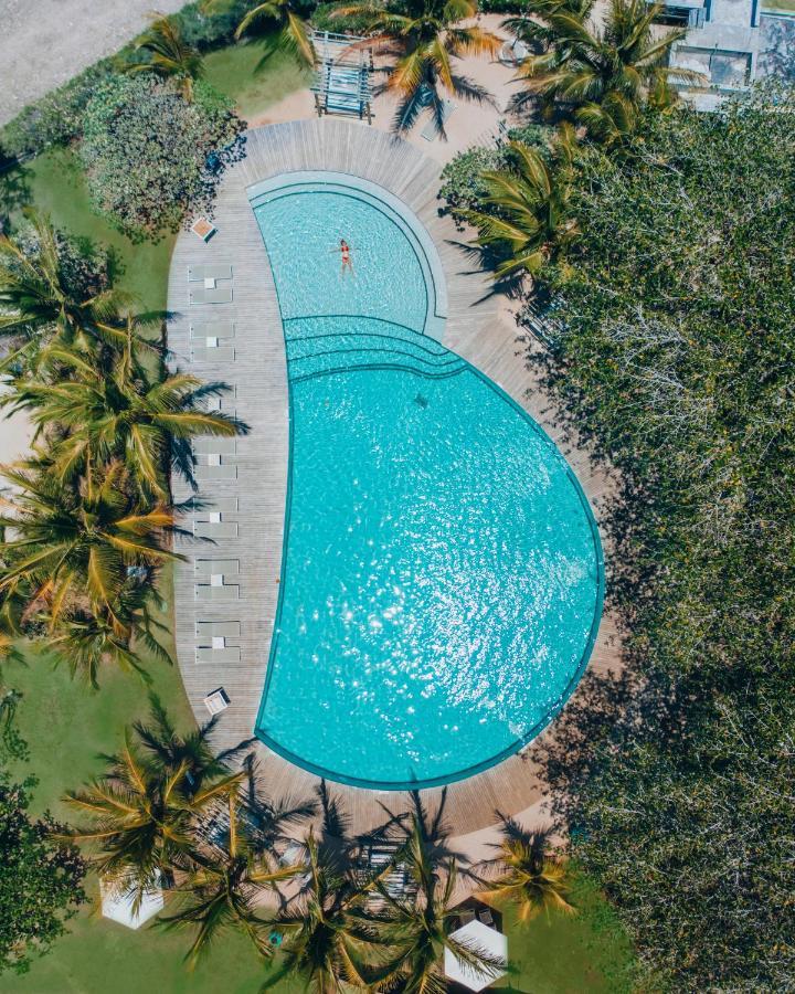 Lux* Grand Gaube Resort & Villas Luaran gambar Aerial view of the pool at the 2019 World Championships
