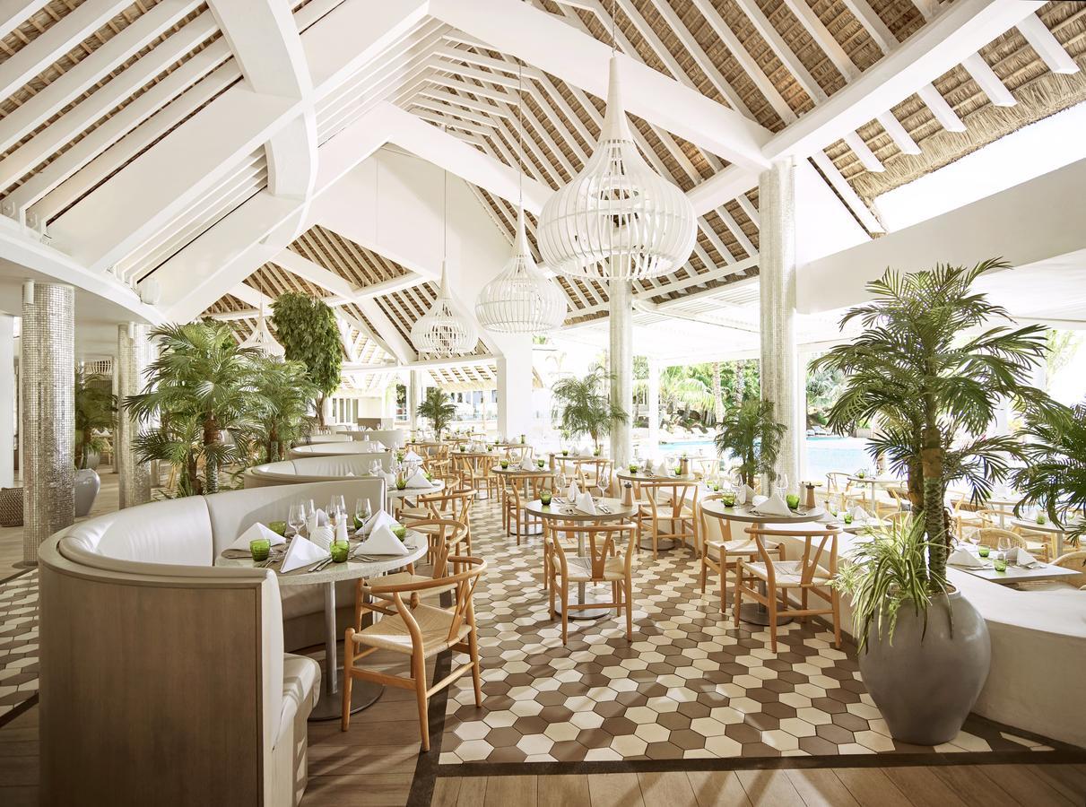 Lux* Grand Gaube Resort & Villas Luaran gambar The restaurant