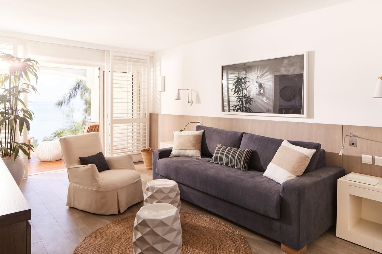 Lux* Grand Gaube Resort & Villas Luaran gambar A living room